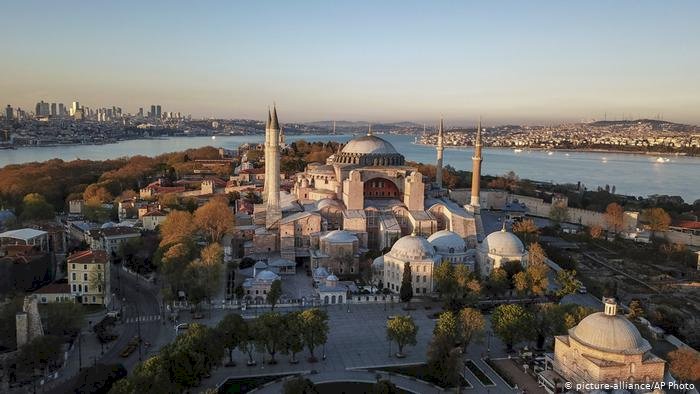 Rusya ve Yunanistan'dan Ayasofya açıklaması