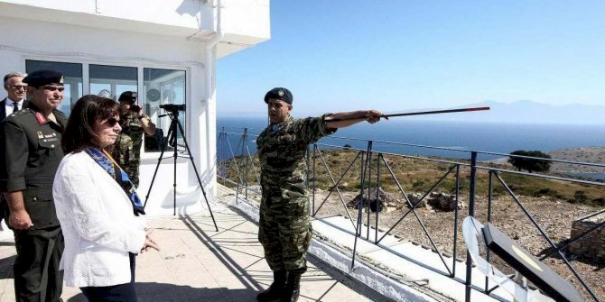 Saygı Öztürk 16 adadaki asker ve silah yığınağını yazdı