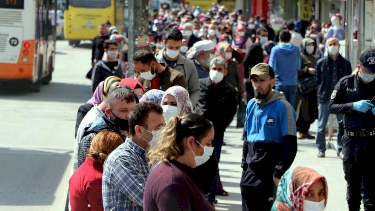 Pandemide 256 şube kapandı, 2 bin 224 bankacı işsiz kaldı