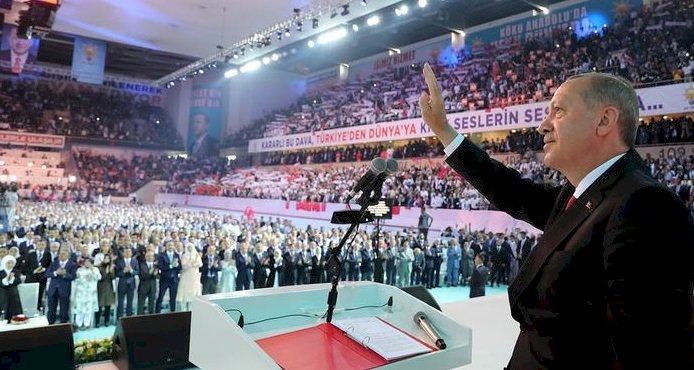 AKP'nin "güven ve istikrar" çelişkisi