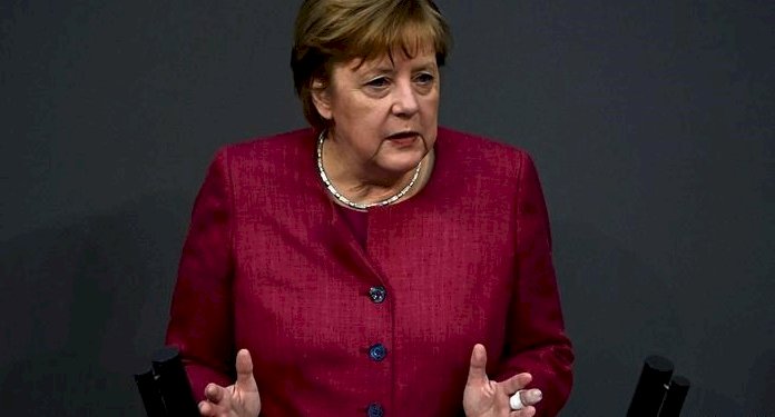 Merkel'den AİHM ve hukukun üstünlüğü uyarısı