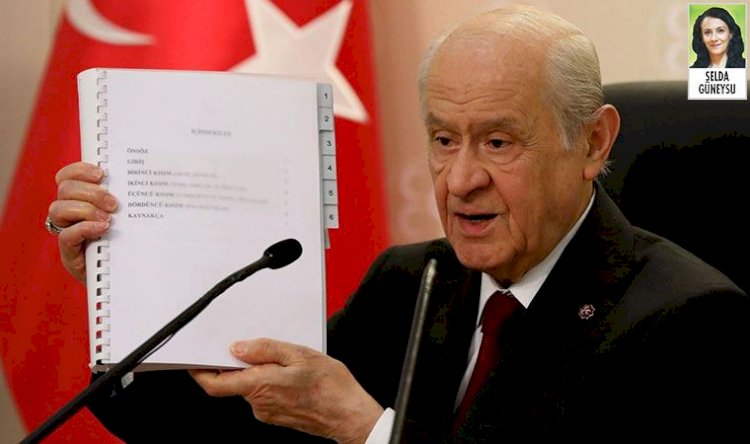 MHP’nin yeni anayasa çalışmasını ‘bir anda’ açıklaması tartışma yarattı