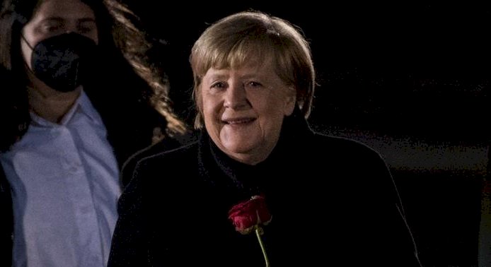 Merkel BM’nin iş teklifini kabul etmedi