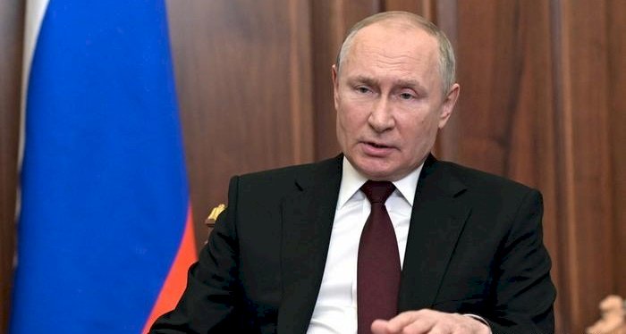 Putin Ukrayna'nın ayrılıkçı bölgelerine barış gücü gönderiyor