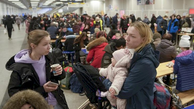 Berlin polisi, Ukraynalı kadın mültecilerin fuhuş çetelerinin eline düşmemesi için seferber oldu