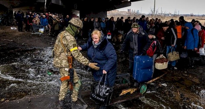 BM: Ukrayna’da nüfusun dörtte biri evlerinden edildi