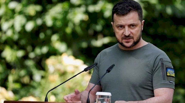 Zelenskiy kritik isimleri görevden aldı: Çocukluk arkadaşı da listede