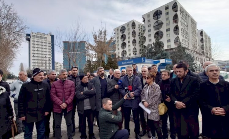 Depremzedeler Değerli Eşyalarını Çıkarmak İstiyor