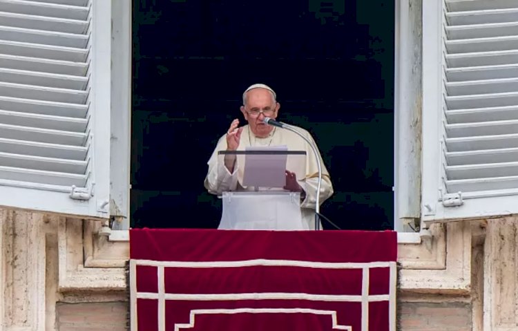 Papa Francis'ten İsveç'te Kuran yakılmasına tepki: Öfke ve tiksinti duyuyorum