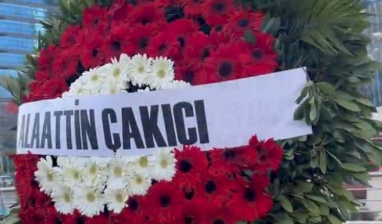 MİT yöneticisi Mehmet Eymür'ün cenazesine Alaattin Çakıcı ve Sedat Peker'den çelenk