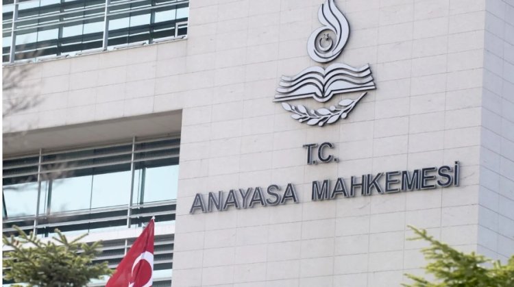 İstanbul Sözleşmesi ve Ayasofya kararına imza atan Yılmaz Akçil geldi