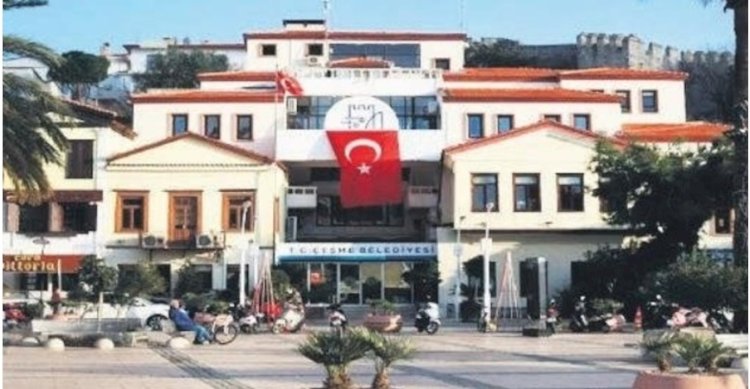 Çeşme  Belediye Başkanı Lal Denizli'nin işi zor!