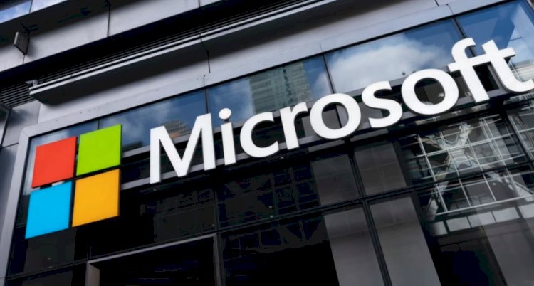 Dünya genelindeki Microsoft kullanıcıları bankaları, hastaneleri, havayollarını ve medyayı etkileyen yaygın kesintiler bildiriyor