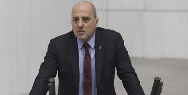 Ahmet Şık'tan Muhalefete Radikal Çağrı: Meclis'i Terk Edelim, Erken Seçime Gidelim