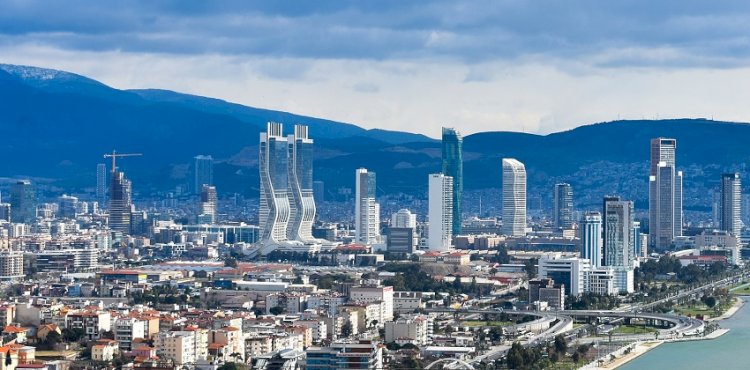 Hasan Tahsin Kocabaş'tan İzmir Medyasına Sert Eleştiriler:  Aidiyetsizliğin Böylesi!