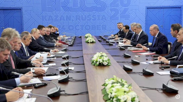 BRICS Zirvesi'nde Erdoğan ve Putin Görüşmesi: 'Türkiye-Rusya İlişkileri Güçleniyor'