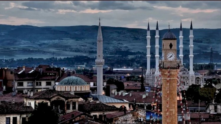 Çorum'un Sevilen ve Güvenilen Liderleri İçin Anket Başladı!