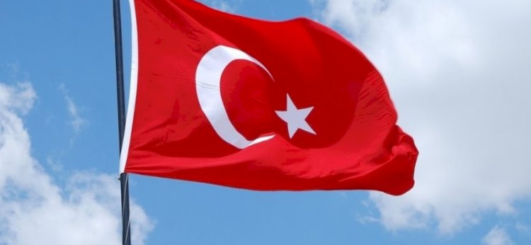 Hollanda’daki Türk Çocukları için 20 Yıllık Türkçe Eğitim Sorunu Çözüm Bekliyor