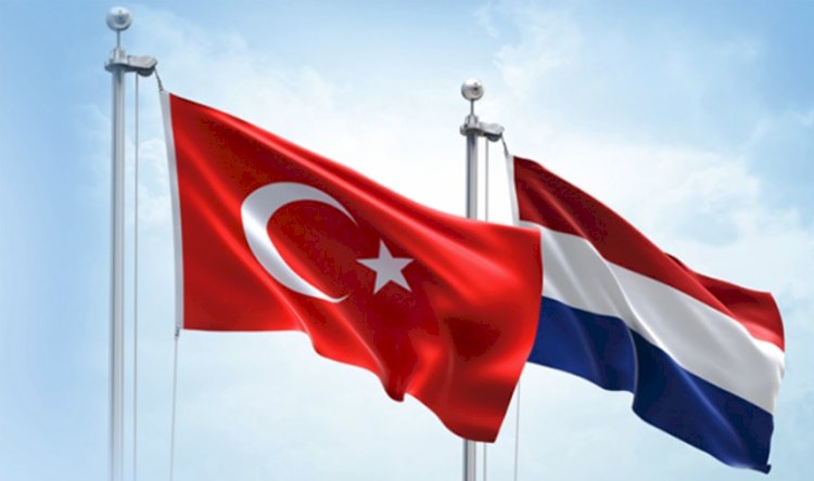 Hollanda’nın Tartışmalı Milli Marşı ve Türkiye İle Karşılaştırması