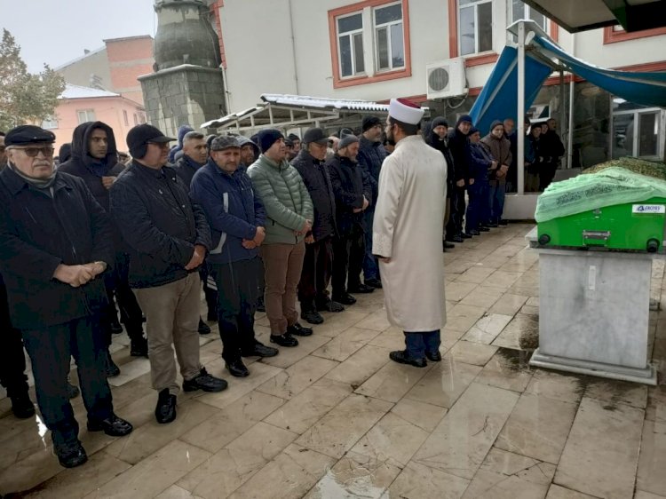 Huriye Özveren Hakk’a Yürüdü