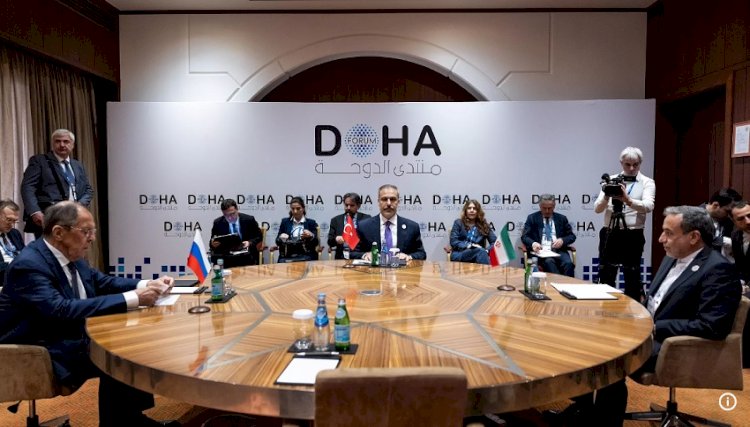 Türk, Rus ve İranlı Dışişleri Bakanları Doha’da Buluştu: Suriye İçin Kritik Görüşme